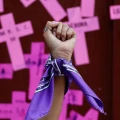 ¿Qué significan los colores del 8M en la lucha feminista?
