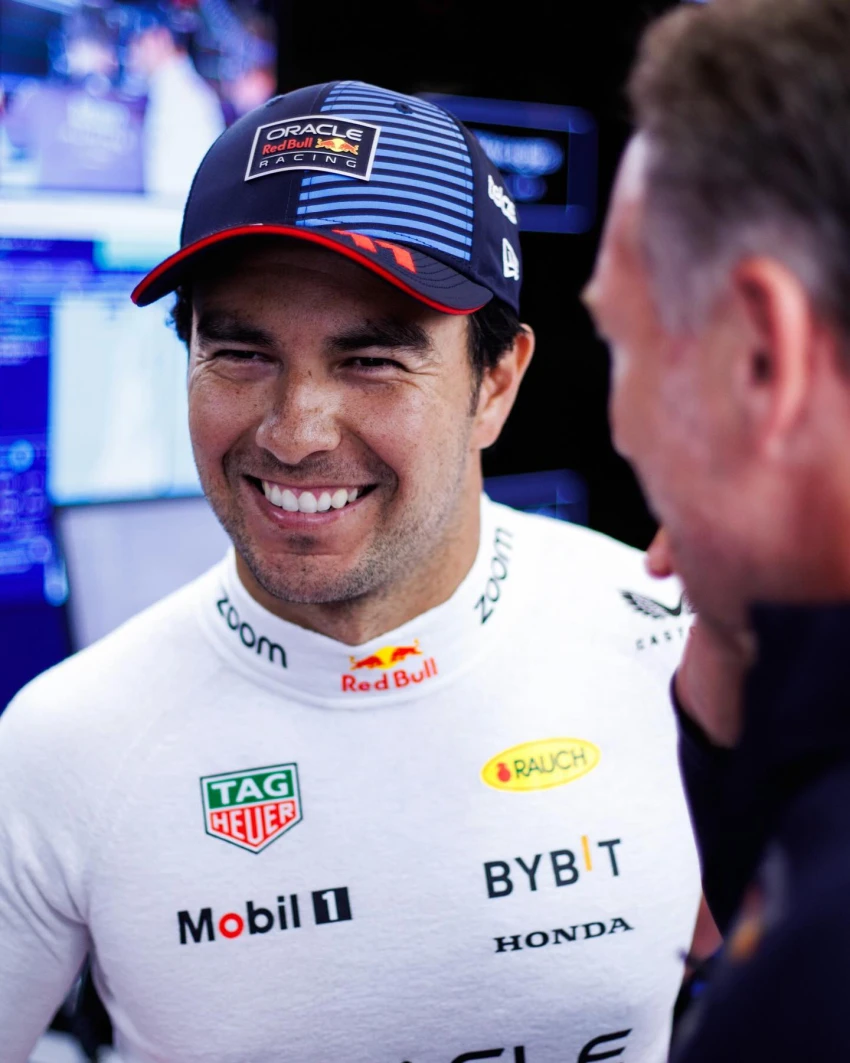 Checo Pérez podría regresar a la F1.